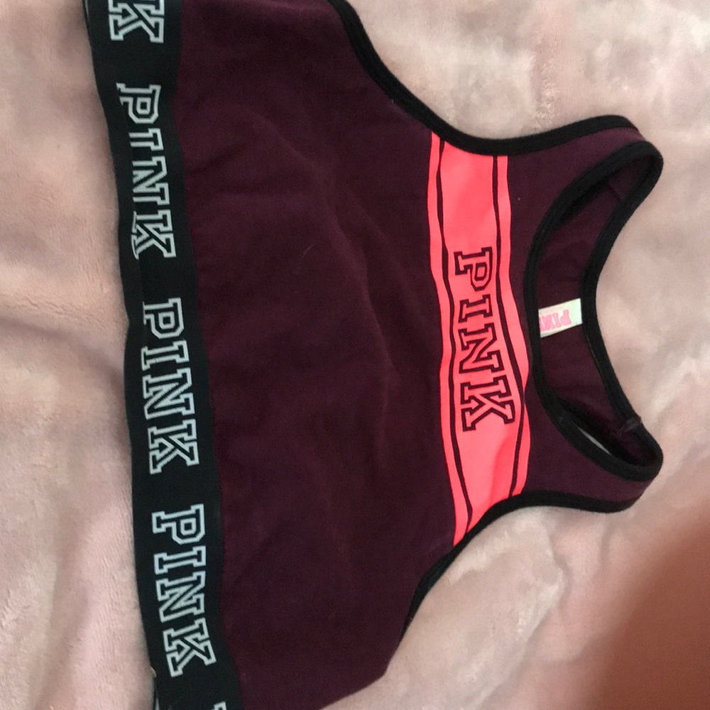 Sports bra